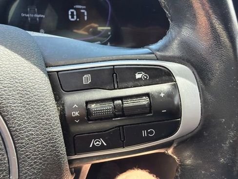 Used 2024 Kia Sportage EX FWD image 32