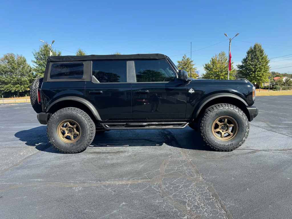 Used 2022 Ford Bronco Outer Banks AWD/4WD image 4