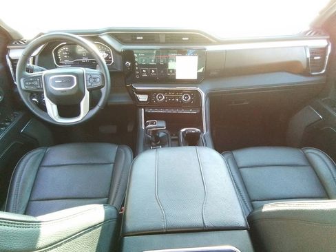 Used 2024 GMC Sierra 1500 Denali w/ Denali Reserve Package image 10