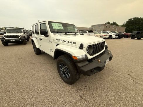 New 2026 Jeep Wrangler Unlimited Sport AWD/4WD image 7