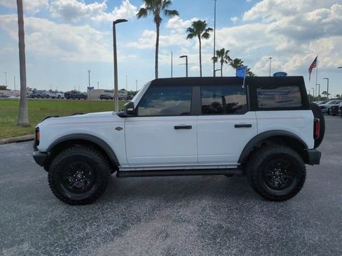 Used 2024 Ford Bronco Wildtrak AWD/4WD image 8