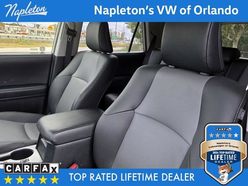 Used 2024 Toyota 4Runner SR5 Premium image 29