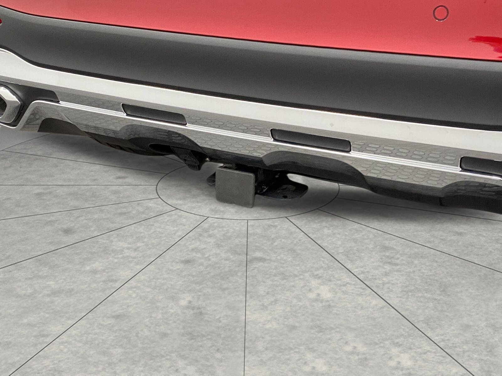 Certified 2026 Mercedes-Benz GLC 300 4MATIC image 4