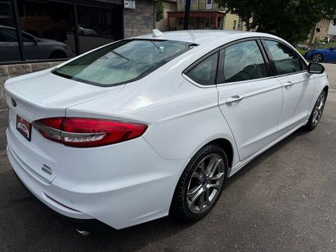 Used 2020 Ford Fusion SEL FWD image 4