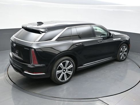 New 2025 Cadillac Escalade IQ Luxury 1 image 22