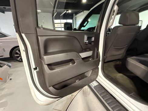 Used 2016 Chevrolet Silverado 2500 LT w/ LT Convenience Package image 39