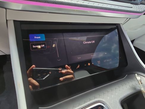 Used 2025 Jeep Wagoneer S Limited AWD/4WD image 24