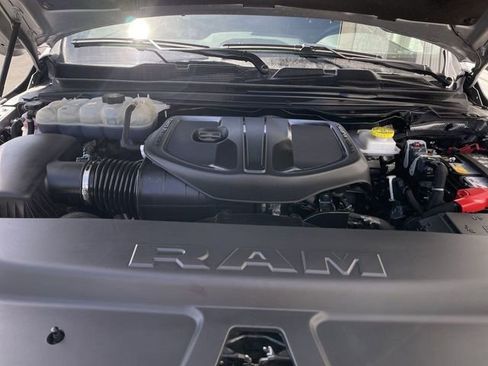 Used 2025 RAM 1500 Laramie AWD/4WD image 25
