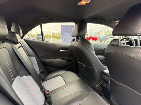 Certified 2022 Toyota Corolla XSE image 28