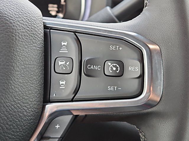 Used 2025 RAM 3500 Laramie AWD/4WD image 20