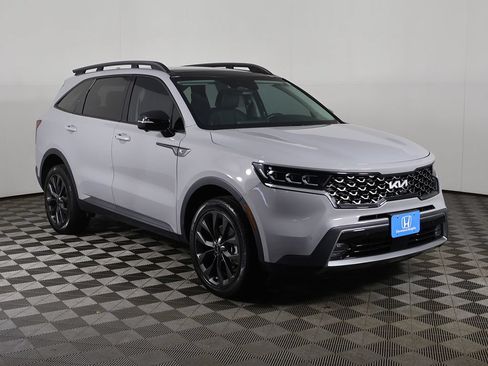 Used 2023 Kia Sorento SX Prestige AWD/4WD image 2