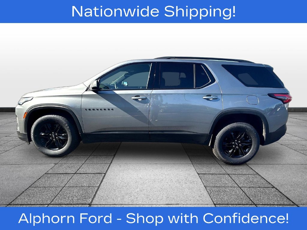 Used 2023 Chevrolet Traverse LT w/ Midnight/Sport Edition AWD/4WD image 4