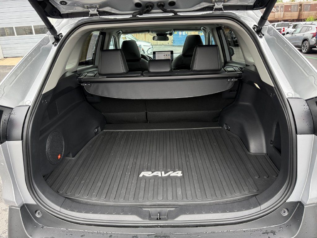 Used 2025 Toyota RAV4 XLE Premium AWD/4WD image 24