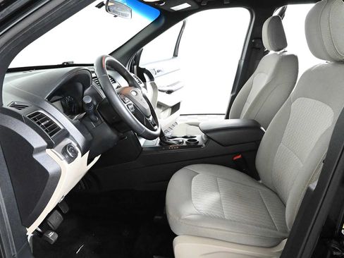 Used 2018 Ford Explorer FWD image 20
