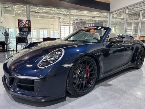 Used 2019 Porsche 911 Carrera GTS RWD image 71