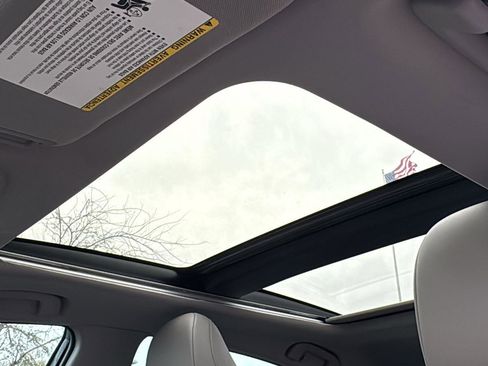 Used 2021 Toyota Camry XSE w/ Navigation Package image 25