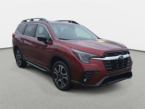 New 2026 Subaru Ascent Limited image 3