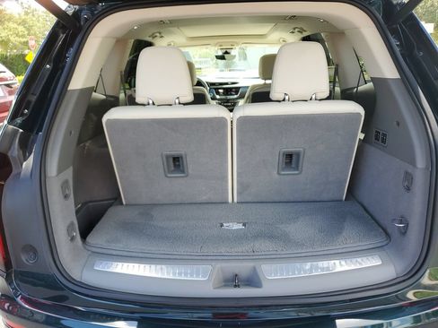 Certified 2024 Cadillac XT6 Premium Luxury w/ Technology Package FWD image 27