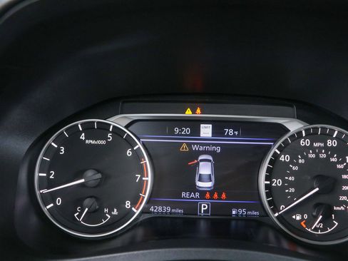 Used 2023 Nissan Altima 2.5 SL FWD image 15