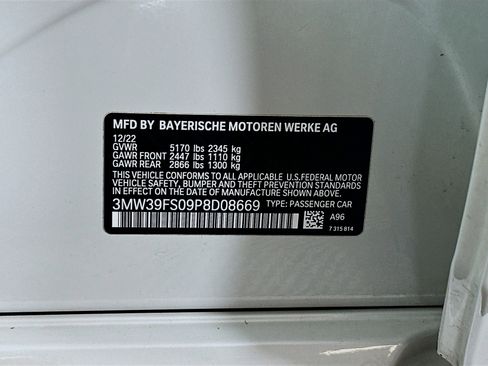 Used 2023 BMW 330e xDrive w/ M Sport Package AWD/4WD image 31