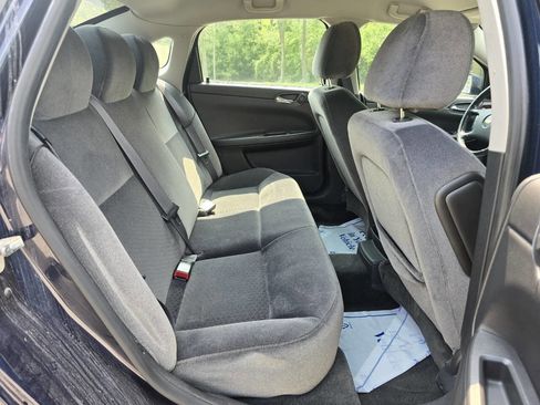 Used 2011 Chevrolet Impala LT FWD image 11