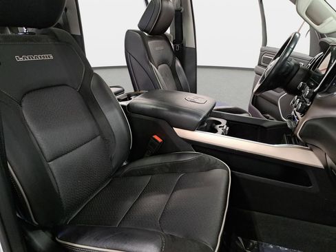 Certified 2022 RAM 1500 Laramie image 11