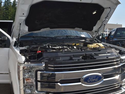 Used 2019 Ford F250 Lariat w/ Lariat Value Package image 22