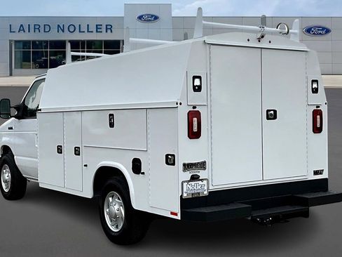 New 2026 Ford E-350 and Econoline 350 Super Duty w/ Power Equipment Group image 3