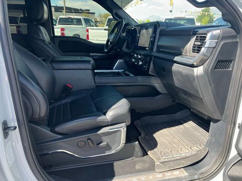 Used 2025 Ford F350 Platinum AWD/4WD image 15