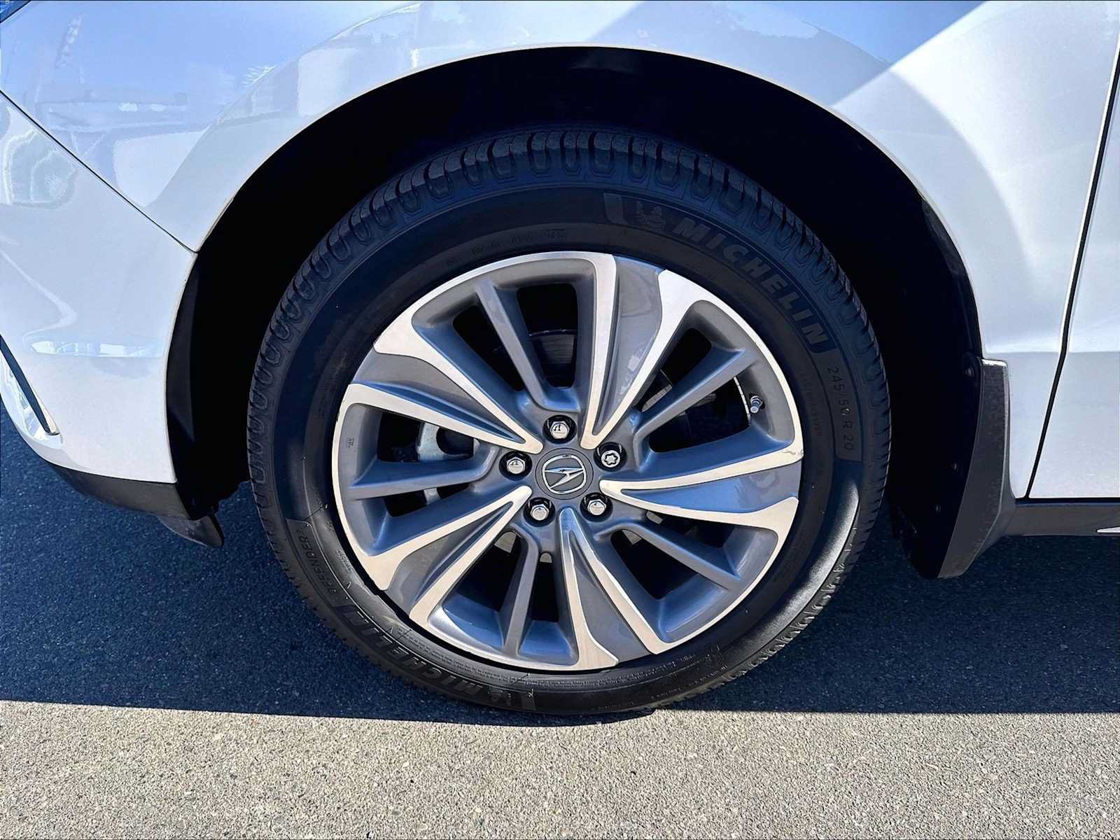 Used 2017 Acura MDX w/ Technology Package FWD image 13