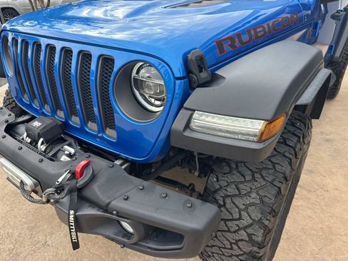 Used 2022 Jeep Wrangler Unlimited Rubicon w/ Xtreme Recon 35" Tire Package image 8