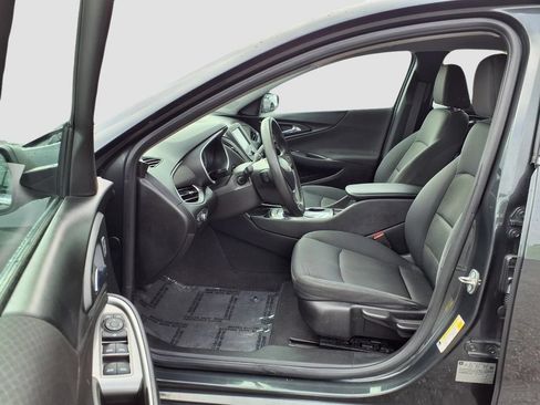 Used 2017 Chevrolet Malibu LS FWD image 26