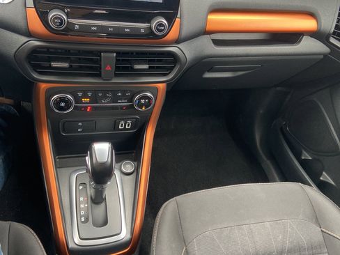 Used 2021 Ford EcoSport SE w/ SE Convenience Package FWD image 14