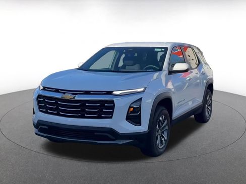 Used 2025 Chevrolet Equinox LT image 7