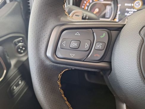 New 2025 Jeep Wrangler Unlimited Rubicon 392 image 27