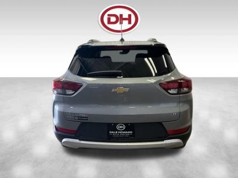 Used 2025 Chevrolet TrailBlazer LT AWD/4WD image 11