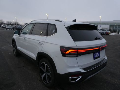 New 2026 Volkswagen Taos SEL AWD/4WD image 25