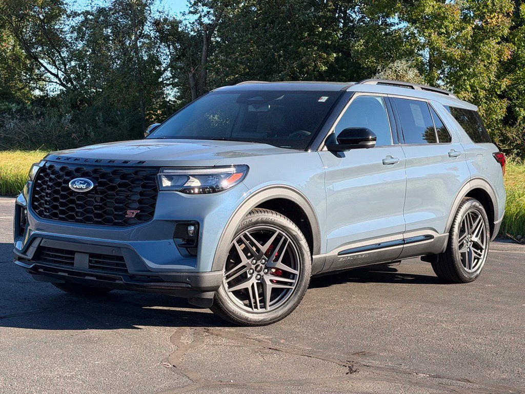 New 2026 Ford Explorer ST w/ Sun And Sound Package AWD/4WD image 2