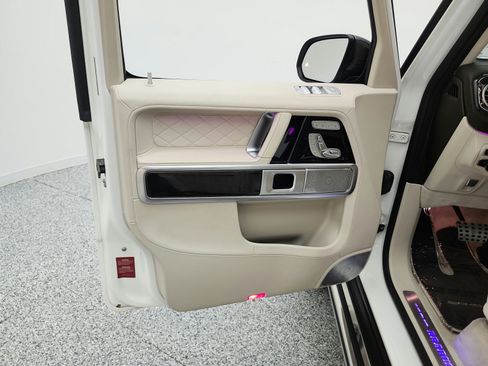 Certified 2021 Mercedes-Benz G 63 AMG 4MATIC image 15