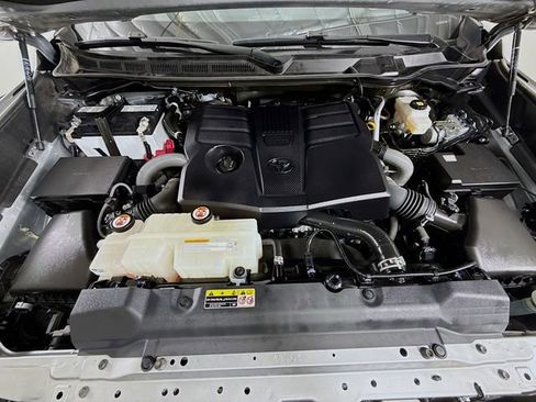 Used 2024 Toyota Tundra SR5 w/ SX Package AWD/4WD image 27