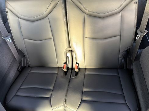 Used 2022 Cadillac XT6 Premium Luxury w/ LPO, Floor Liner Package image 23