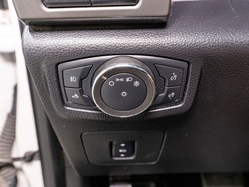 Used 2017 Ford F150 Limited AWD/4WD image 36