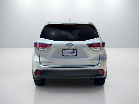 Used 2016 Toyota Highlander Limited FWD image 6