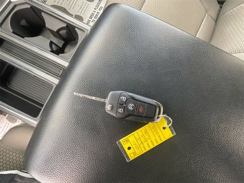 Used 2015 Ford F150 XLT w/ Equipment Group 302A Luxury image 28