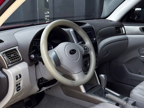 Used 2010 Subaru Forester 2.5X image 16