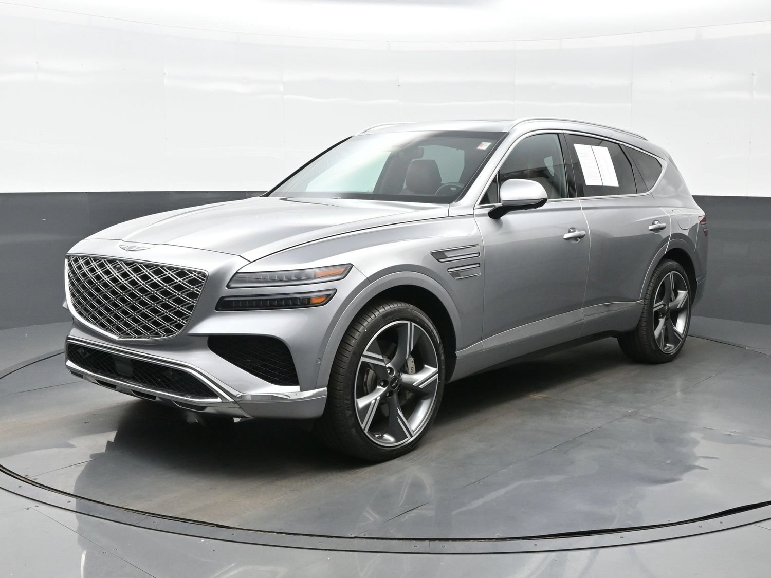 Used 2025 Genesis GV80 3.5T Prestige AWD/4WD image 2