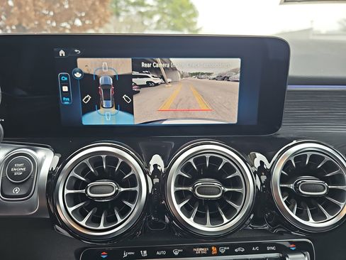 New 2026 Mercedes-Benz GLB 250 image 25