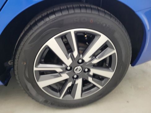 Used 2021 Nissan Versa SV FWD image 31