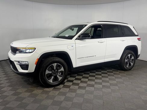 Used 2024 Jeep Grand Cherokee Limited 4xe AWD/4WD image 19