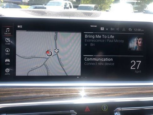 Used 2021 BMW X7 M50i w/ Cold Weather Package AWD/4WD image 11